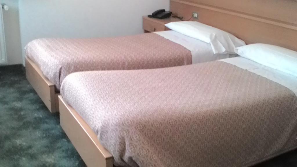 B&B Chiara- Alleghe Pokój zdjęcie