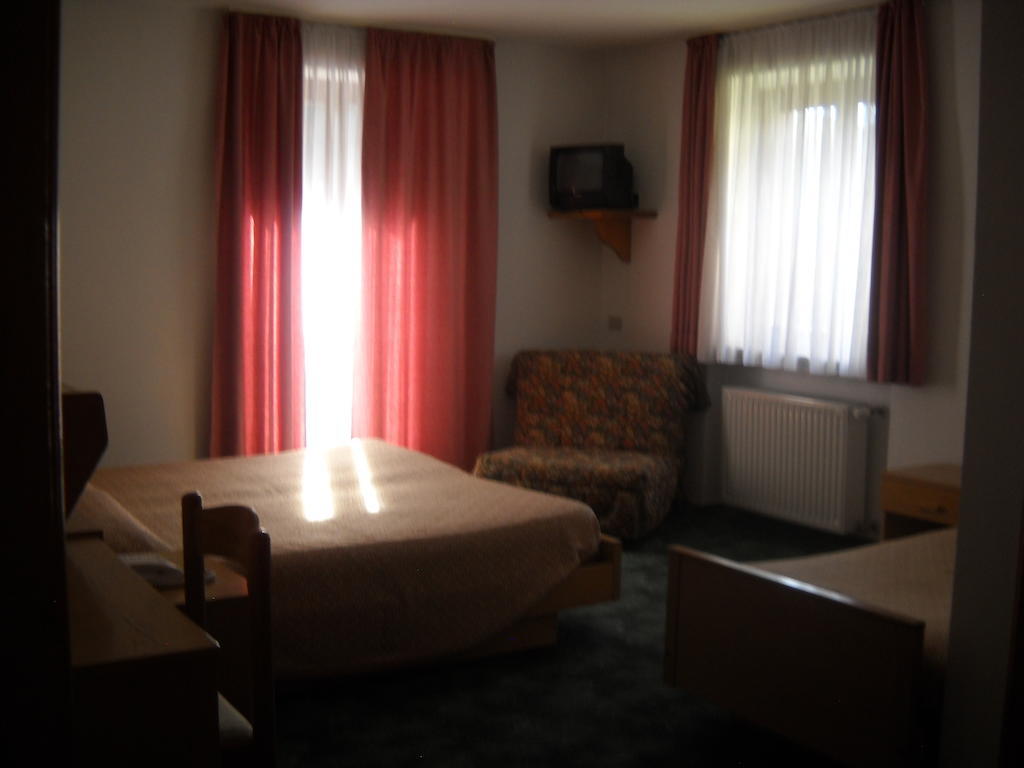 B&B Chiara- Alleghe Pokój zdjęcie