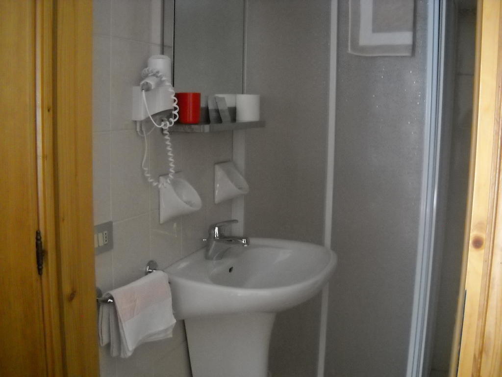 B&B Chiara- Alleghe Pokój zdjęcie