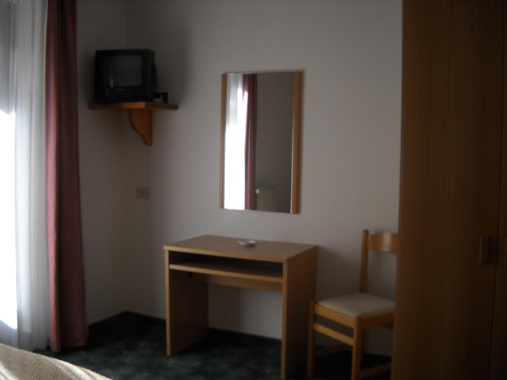 B&B Chiara- Alleghe Pokój zdjęcie